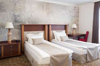 Отель Arena Di Serdica Hotel София Представительский двухместный номер с 1 кроватью или 2 отдельными кроватями-7